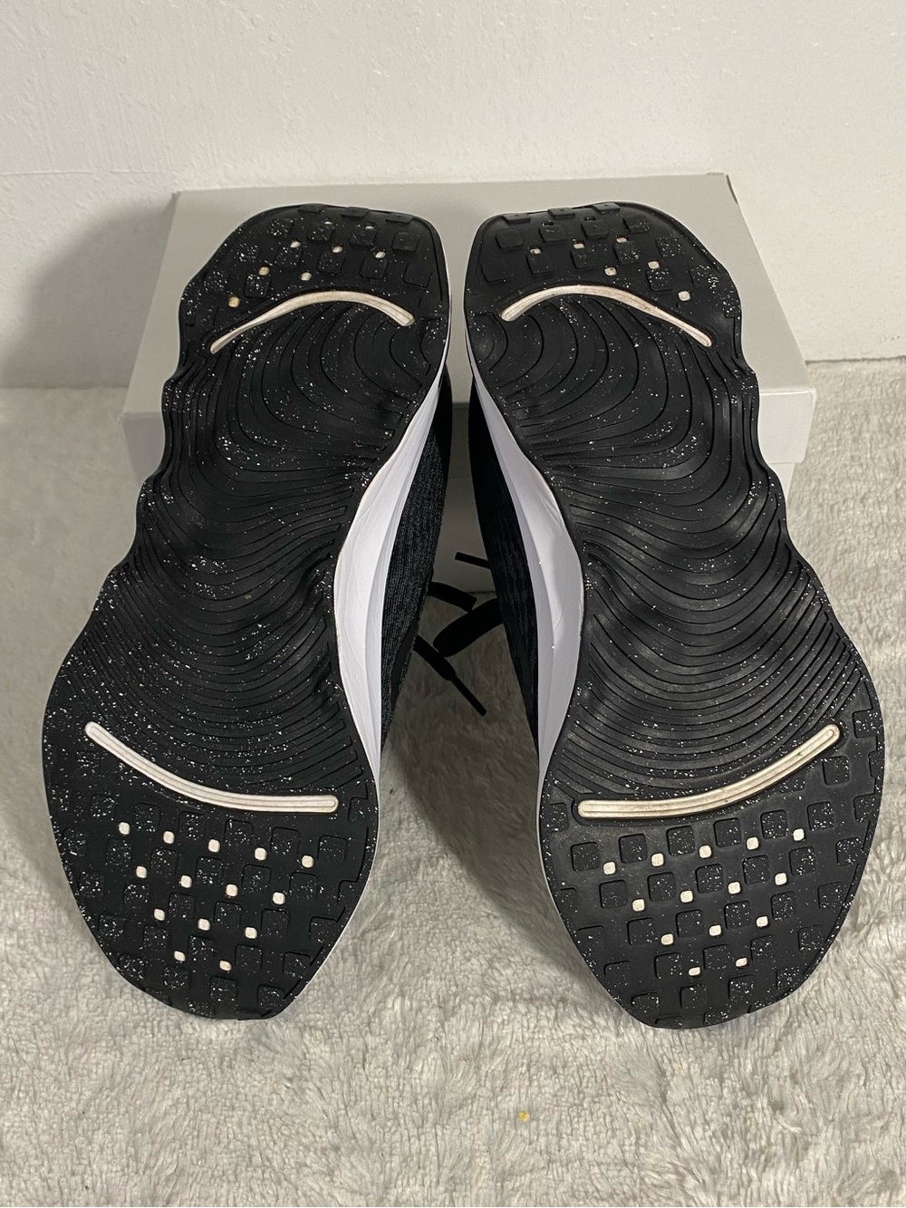 Nike Motiva Walking Shoes Black Anthracite White Women’s Size 8.5 - Picture 8 of 10